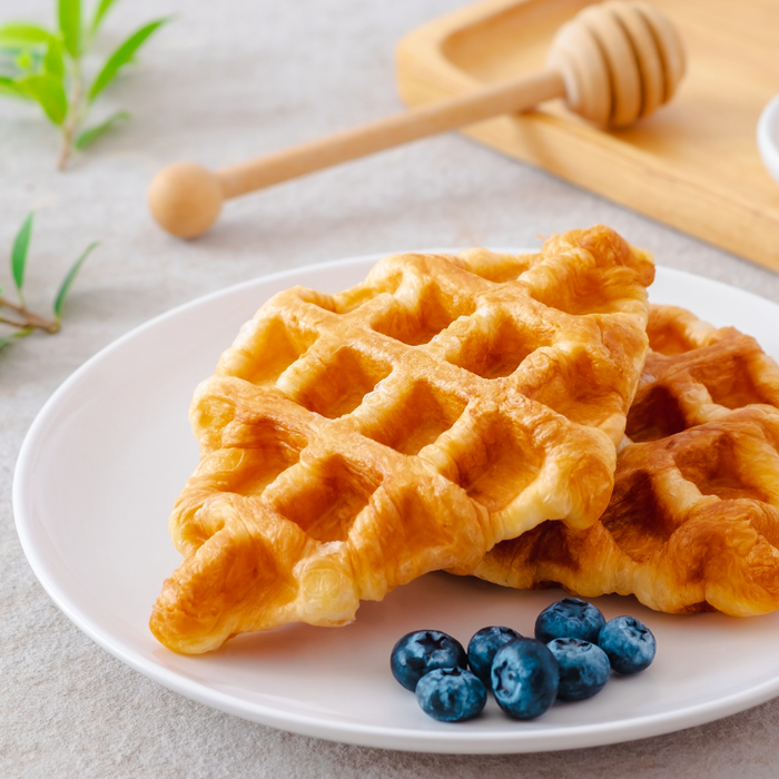 waffles with blueberry and honey