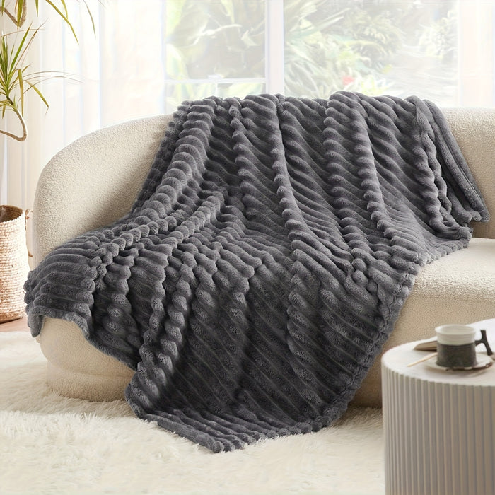 1pc Blanket Soft And Comfortable, Imitation Rabbit Hair Reversible Blanket Thermal Fleece Blanket Nap Blanket Air Conditioning Blanket Office Outdoor Camping Gift Blanket, Suitable For All Seasons