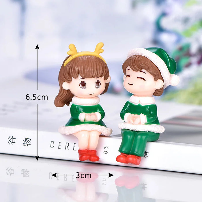 A Pairs Mini Lovers Snowman Santa Claus Miniature
