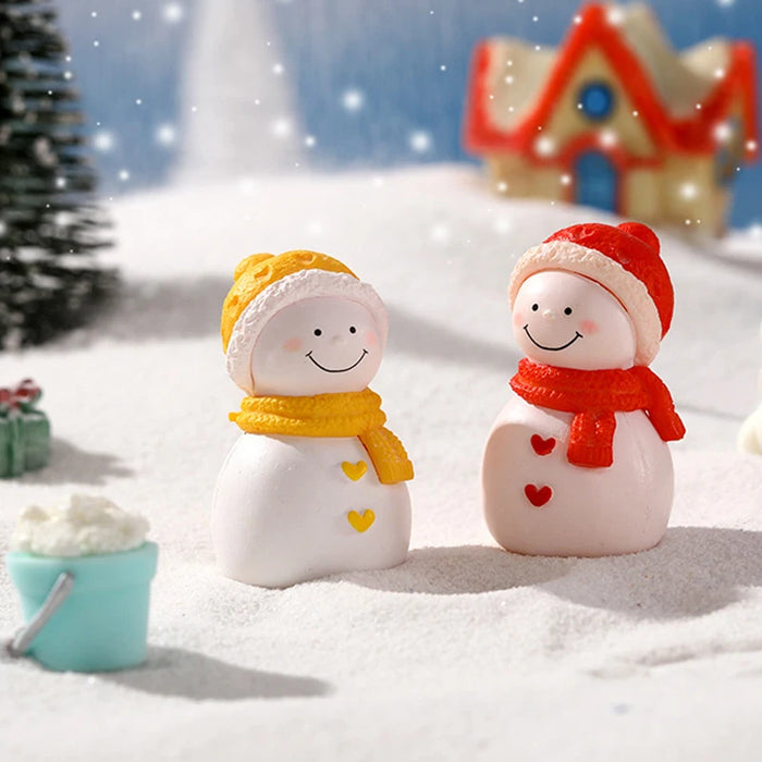A Pairs Mini Lovers Snowman Santa Claus Miniature