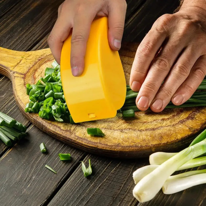 Vegetable Chopper Roller Manual Scallion Cutter with 6 Stainless Steel Blade Detachable Herb Roller Mincer Parsley Chopper Tools