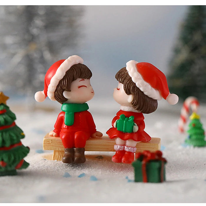 A Pairs Mini Lovers Snowman Santa Claus Miniature