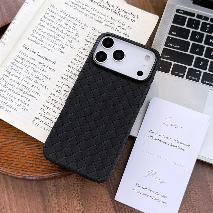 Braided Textured Phone Case for IPhone 17 AIR 16E 15 14 Plus 13 12 11 Pro Max Liquid Silicone Knitted Pattern Breathable Cover