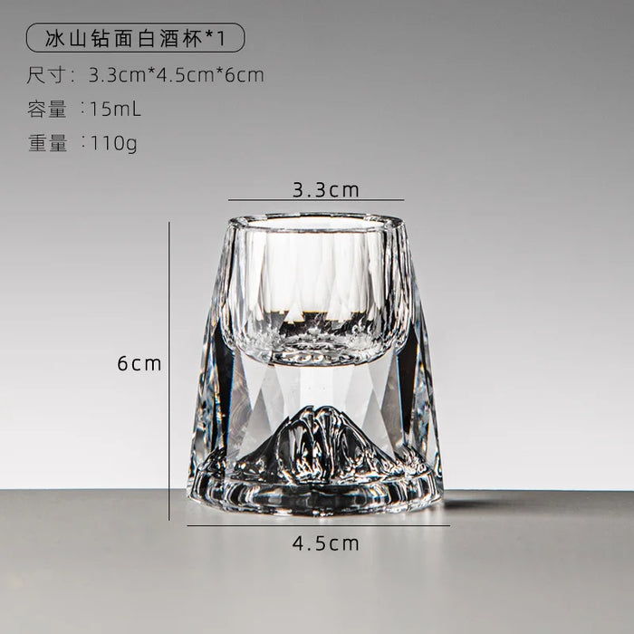 Lead-free Crystal Glass Gild Built In 24K Gold Leaf Small Shot Glass Luxury Golden Vodka Spirit Small Wine Glasses Drinking Cups