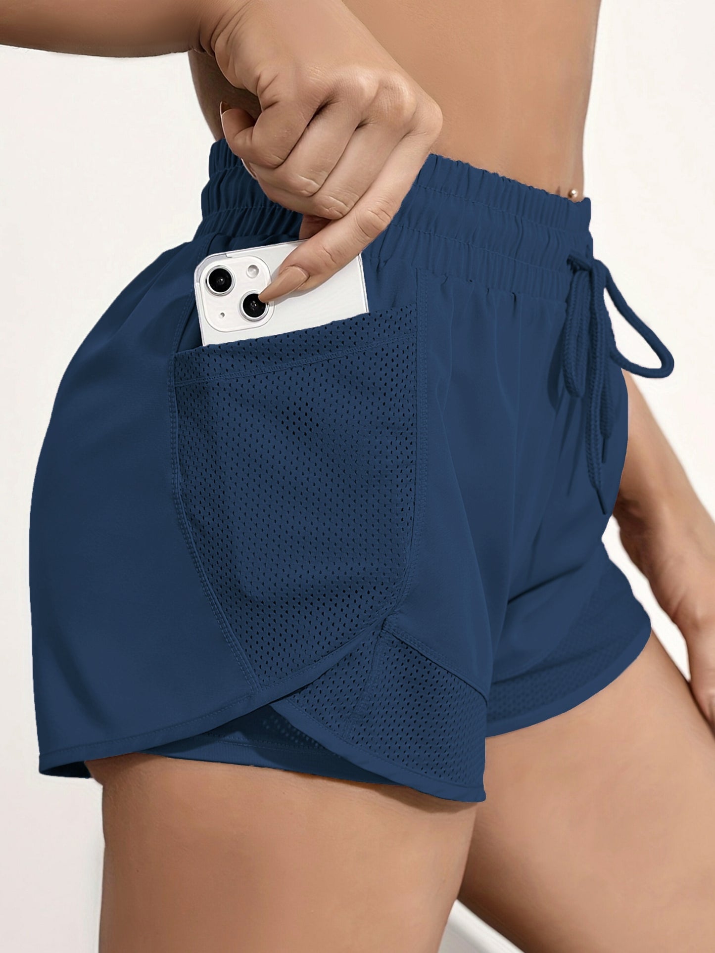 Women's 2-in-1 Yoga Shorts with Quick-Drying Fabric and Mesh Pockets for Casual Fitness and Gym Workouts