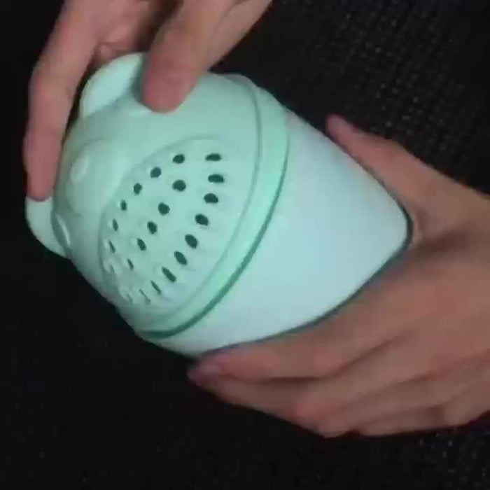 Protect Baby's Eyes With This Innovative Baby Shampoo Rinse Cup, Baby Safety Essential