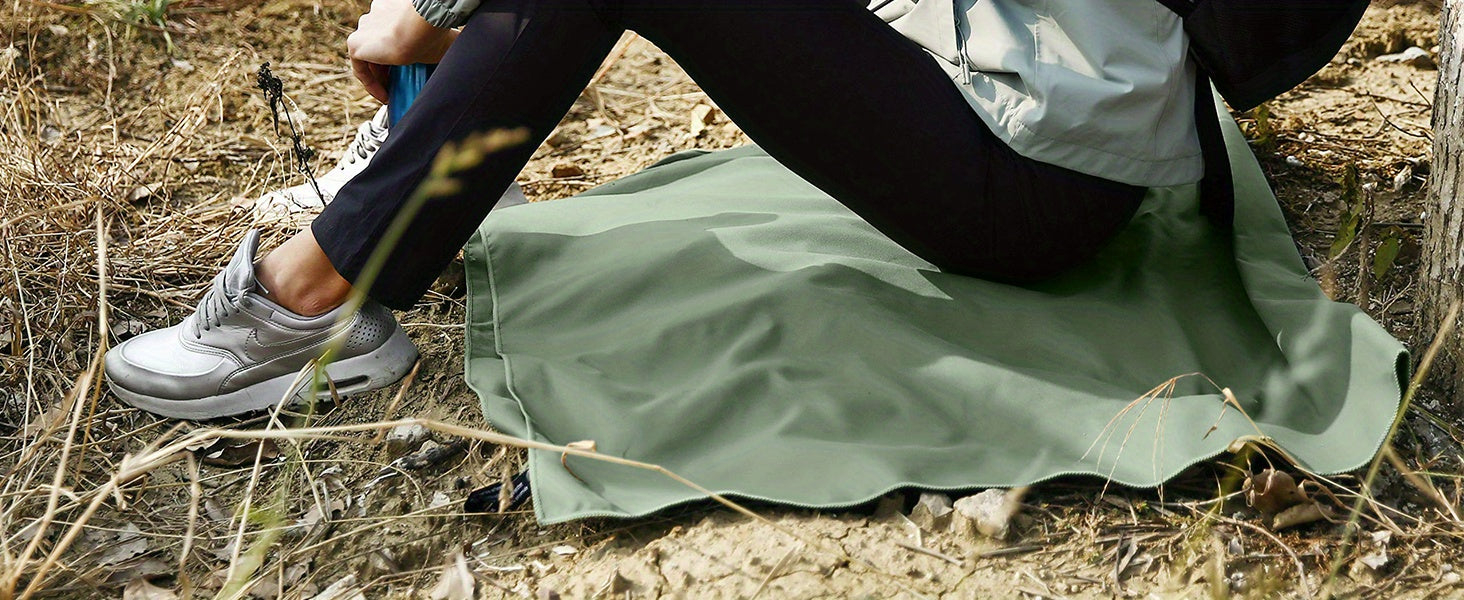Travel Light, Look Fab: Getaway Essentials
