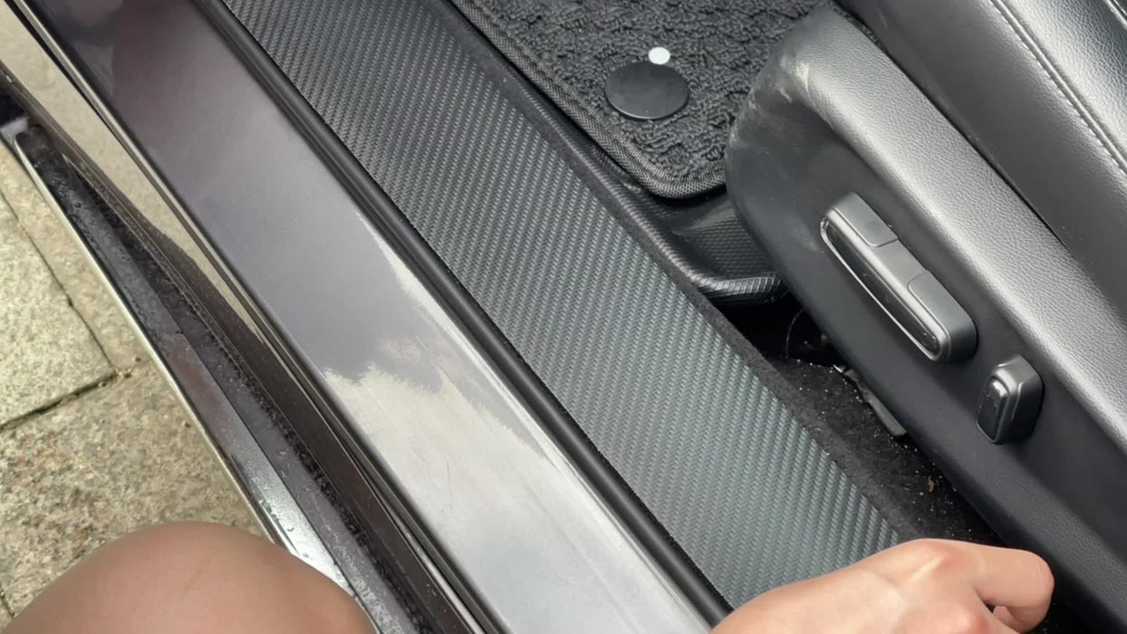 5pcs Carbon Fiber Car Door Sill Protectors - Scratch Guard Covers for 99% of Vehicles
