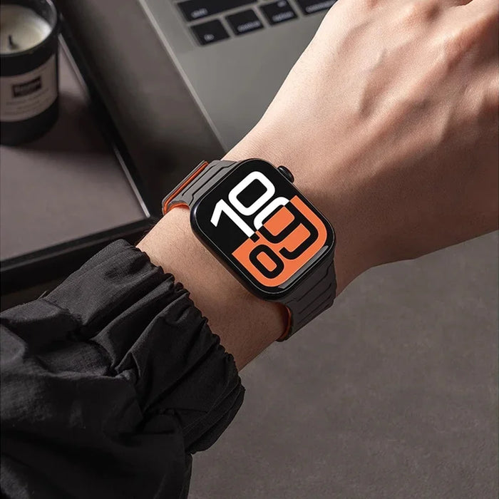 Strap For Apple Watch ultra 2 Band 49mm 45mm 44mm 40mm 42mm 46mm 41mm 38mm Magnetic Silicone Bracelet IWatch Series 10 SE 9 8 7