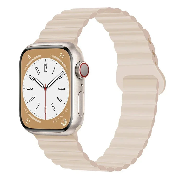 Magnetic Loop Band For Apple Watch Ultra 2 49mm 45mm 44mm 40mm 41mm 42mm Silicone Bracelet iWatch Series 9 8 7 6 SE 5 4 3 Strap