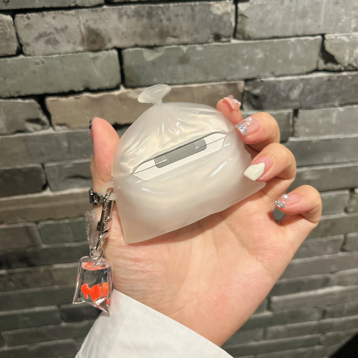 Goldfish-Shaped AirPods 4 Earphone Protective Case, Special Silicone Protective Cover for Apple AirPods Pro/Pro2, Decorative Cute Transparent Pendant, 3D Stereo Design