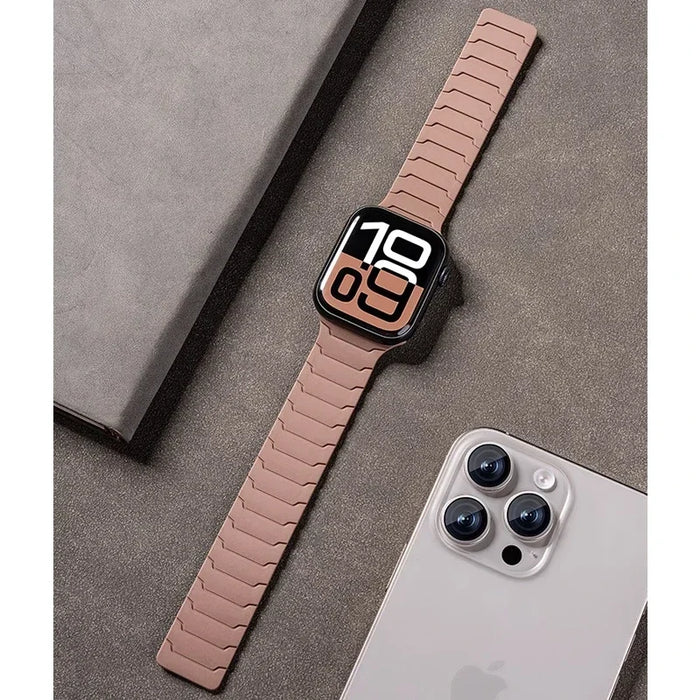 Strap For Apple Watch ultra 2 Band 49mm 44mm 45mm 40mm 42mm 46mm 41mm 38mm Magnetic Silicone Bracelet IWatch Series 10 SE 9 8 7