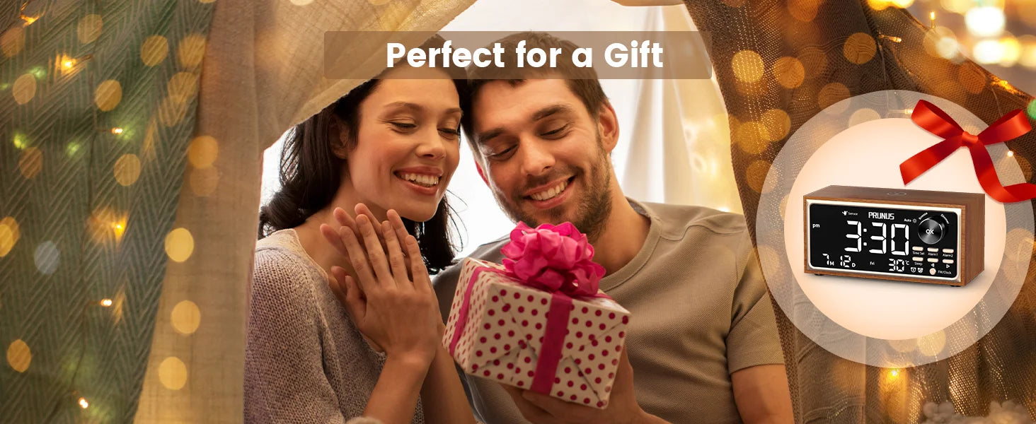 Retro Vintage Dual Alarm Clock Radio FM 15W Fast Wireless Charging LED Display Dimmer Control Auto-Dimming Retro Clock Bedroom