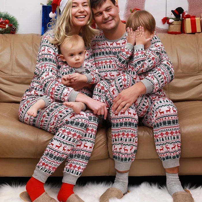 Christmas Gift Family Matching Outfits Allover Print Mom Dad Kids 2 Pieces Pajamas Set Sleepwear Baby Romper Xmas Look Pyjamas