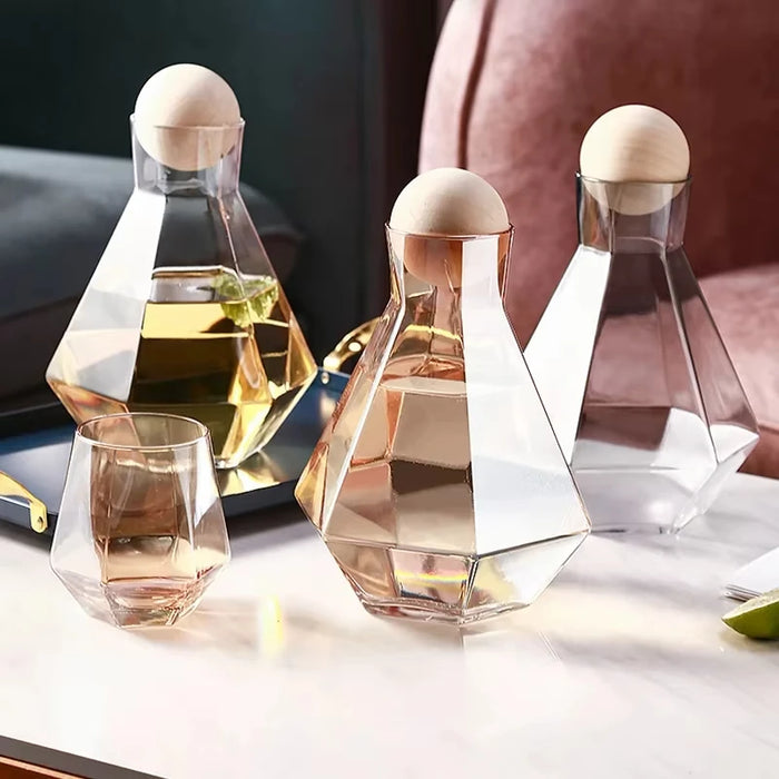 Nordic Diamond Shape Glass Water Kettle with Natural Wood Ball Lid Clear Cold Water Jug Juice Beverage Pitcher Home Drinkware