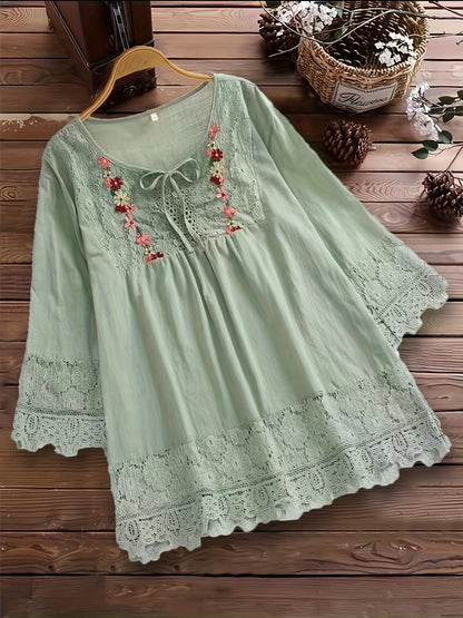 Plus Size Floral Applique Lace Blouse, Tie Neck Short Sleeve Women's Top