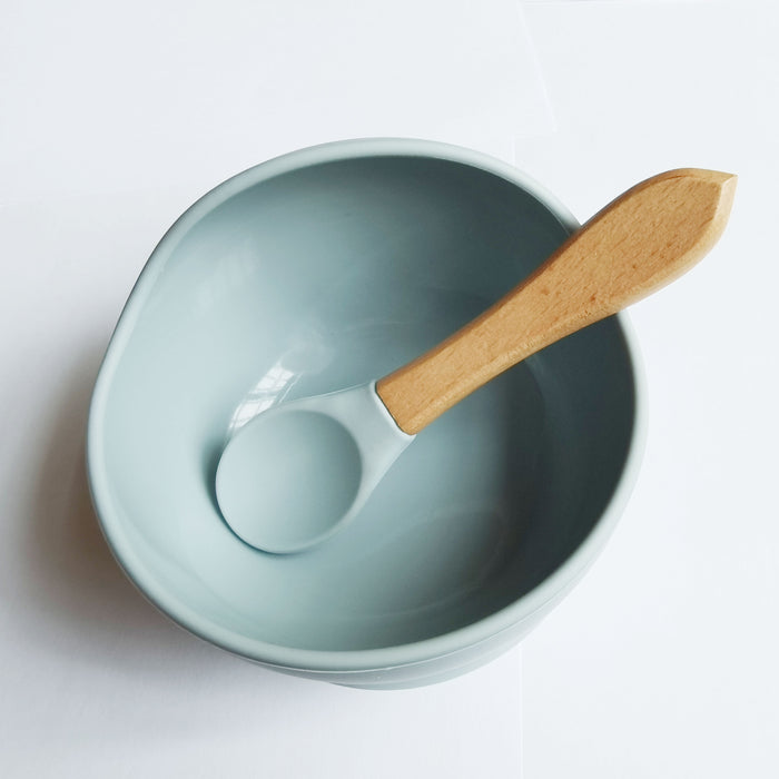 1set Baby Feeding Bowl And Spoon Set, Silicone Baby Bowl Suction Cup With Wooden Spoon Silicone Suction Base Non Slip Baby First Feeding Kit Gift For Toddler Children Girls Boys, Halloween, Thanksgiving, Christmas Gift