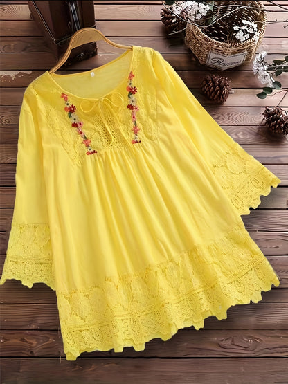Plus Size Floral Applique Lace Blouse, Tie Neck Short Sleeve Women's Top